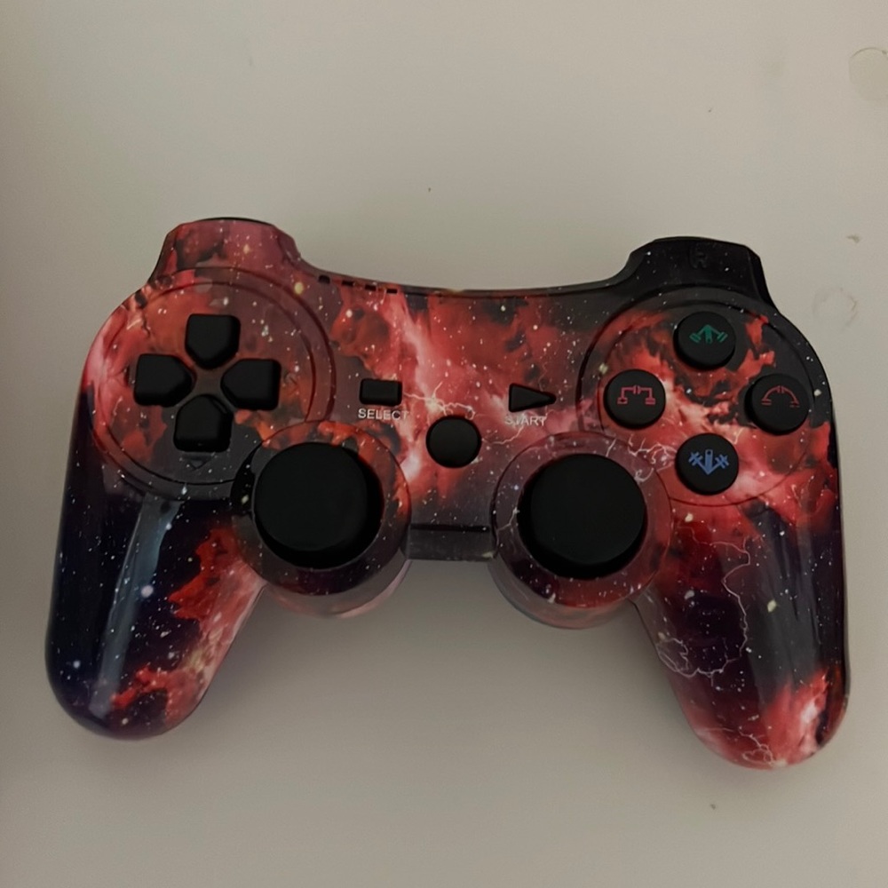 GALAXY!!!!!Ps3 controller off brand